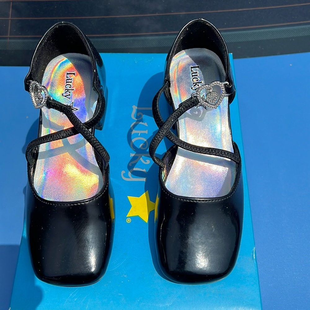Like new Lucky brand girls shoes size 12m. Only worn once. No signs of wear.